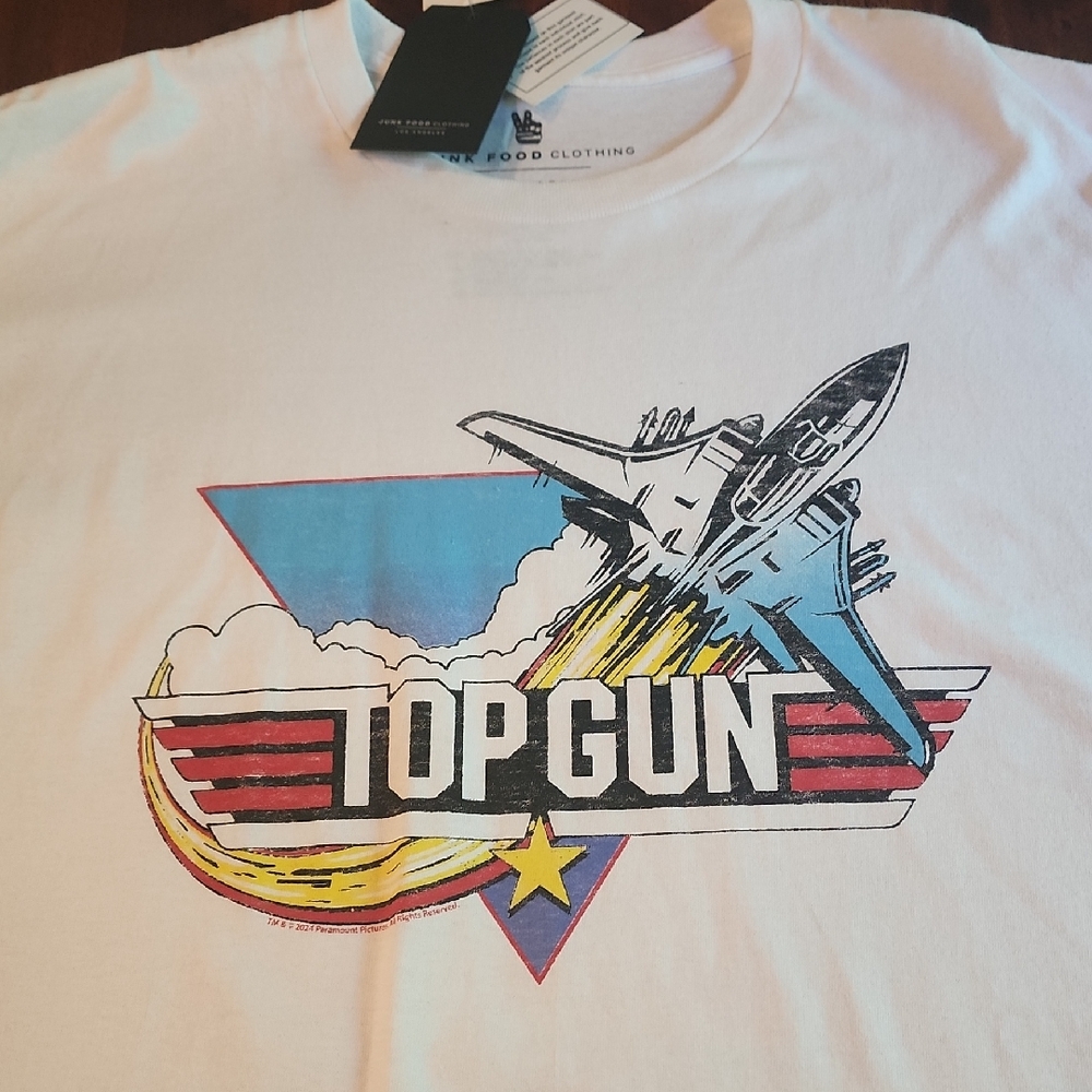 Womens Oversized Junk Food Top Gun Short Sleeve Tshirt NWT Large